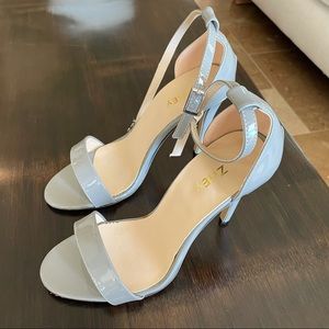 ZriEy Women’s Gray Strappy High Heels / Sandals, 7.5